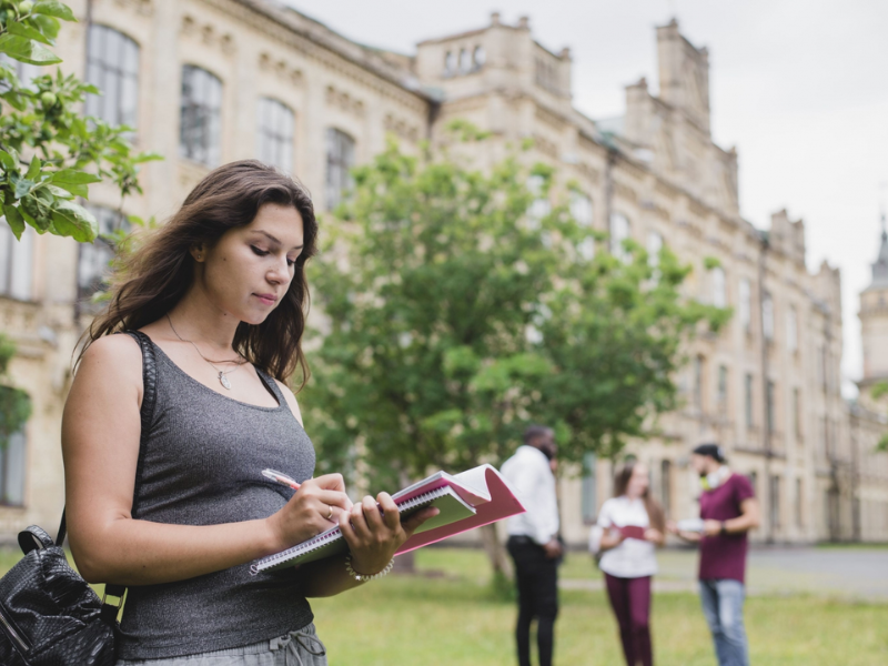 Chuẩn bị những thứ cần thiết khi du học Đức miễn phí.