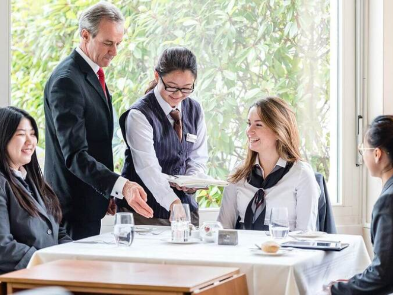 Lộ trình du học nghề Đức ngành nhà hàng khách sạn